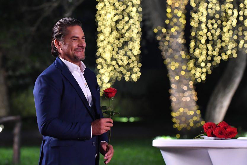 Árpa Attila - Story