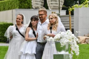 b-j Betti Virág Jákob Zoltán Nati - Story