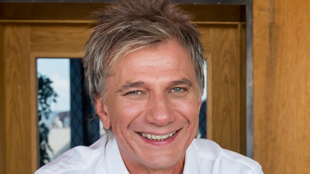 bochkor gabor - Story