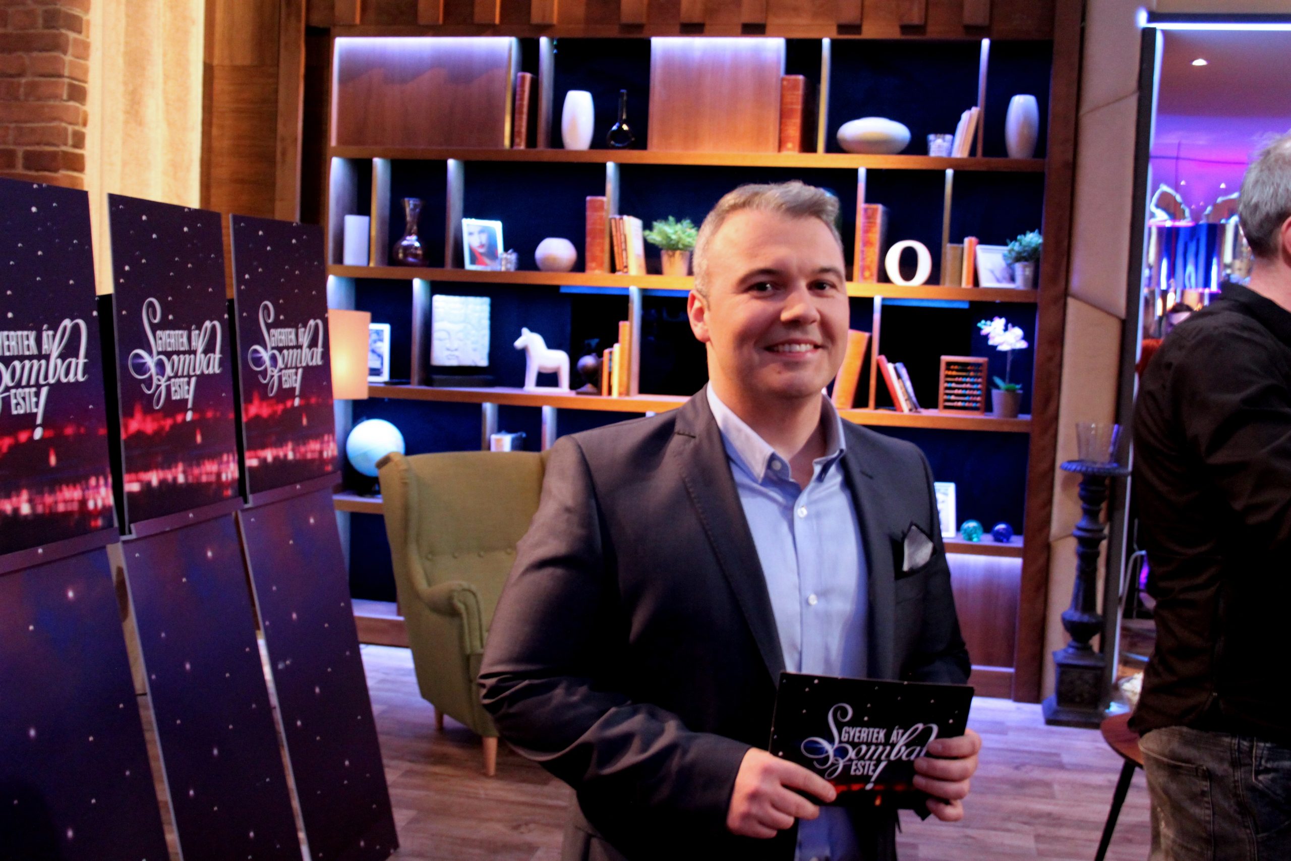 Dombóvári István - Story