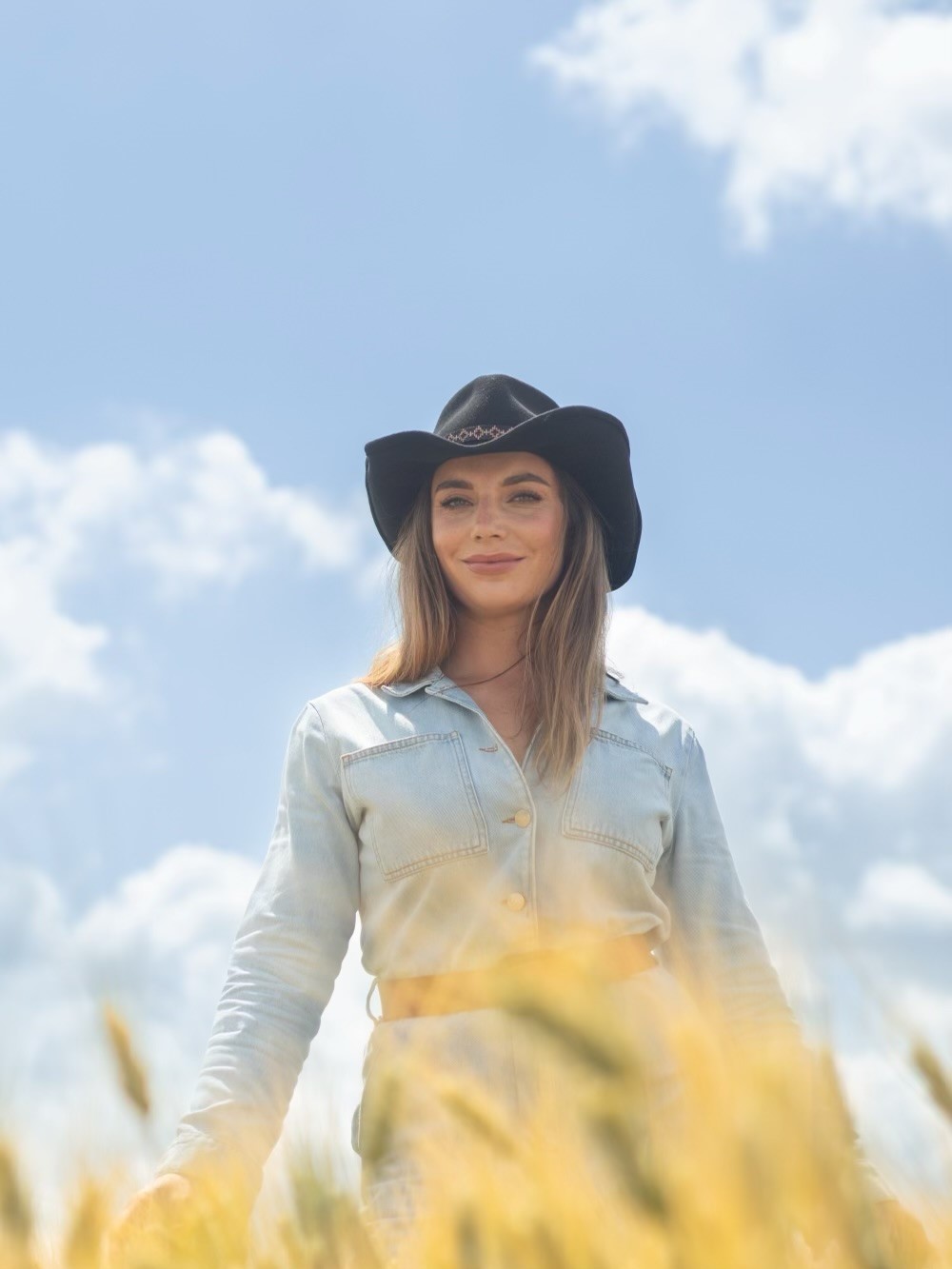 Sperling Zsuzsanna Cecily Zsuzsi gazda - Story