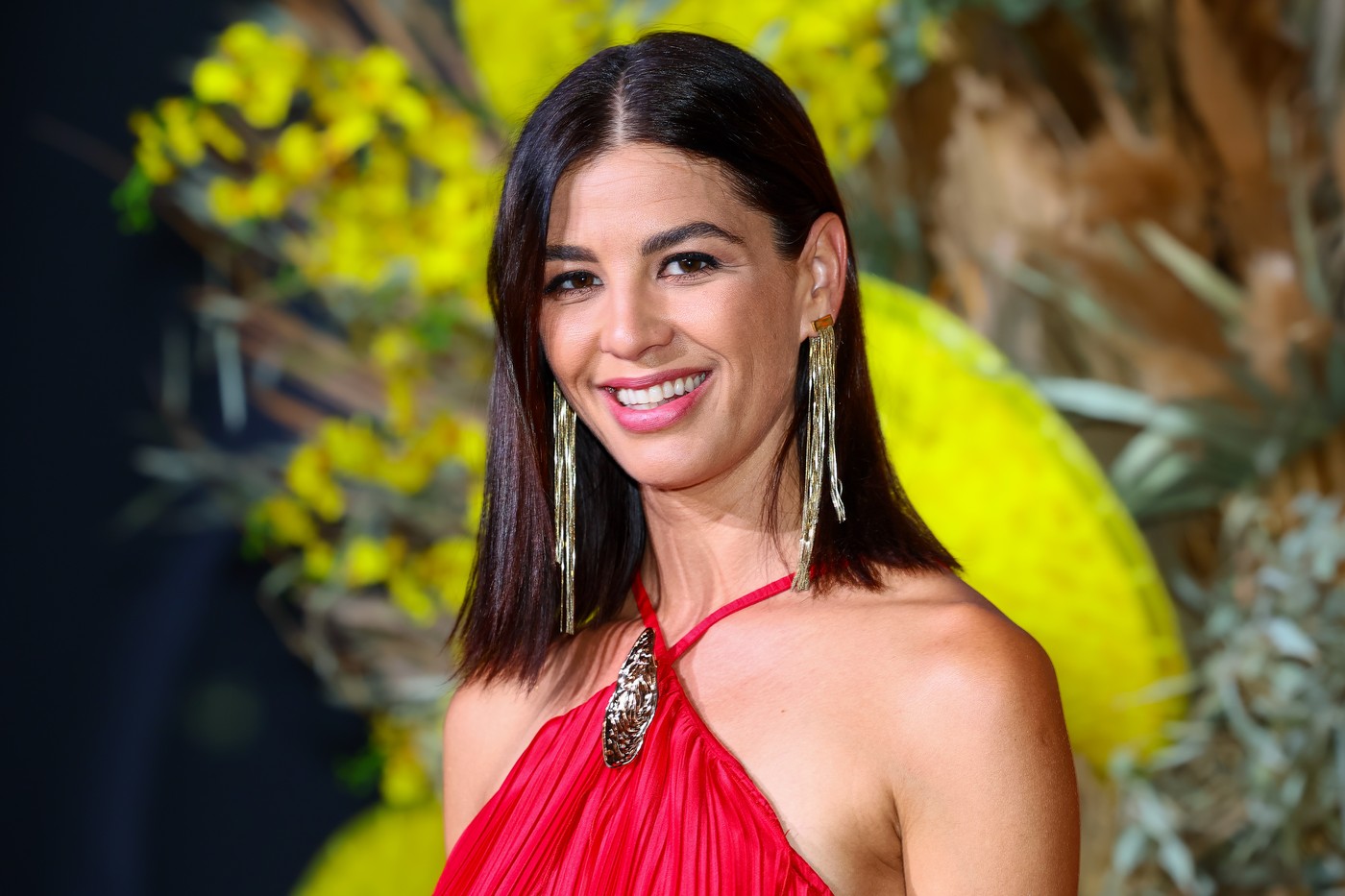 Ördög Nóra - Story