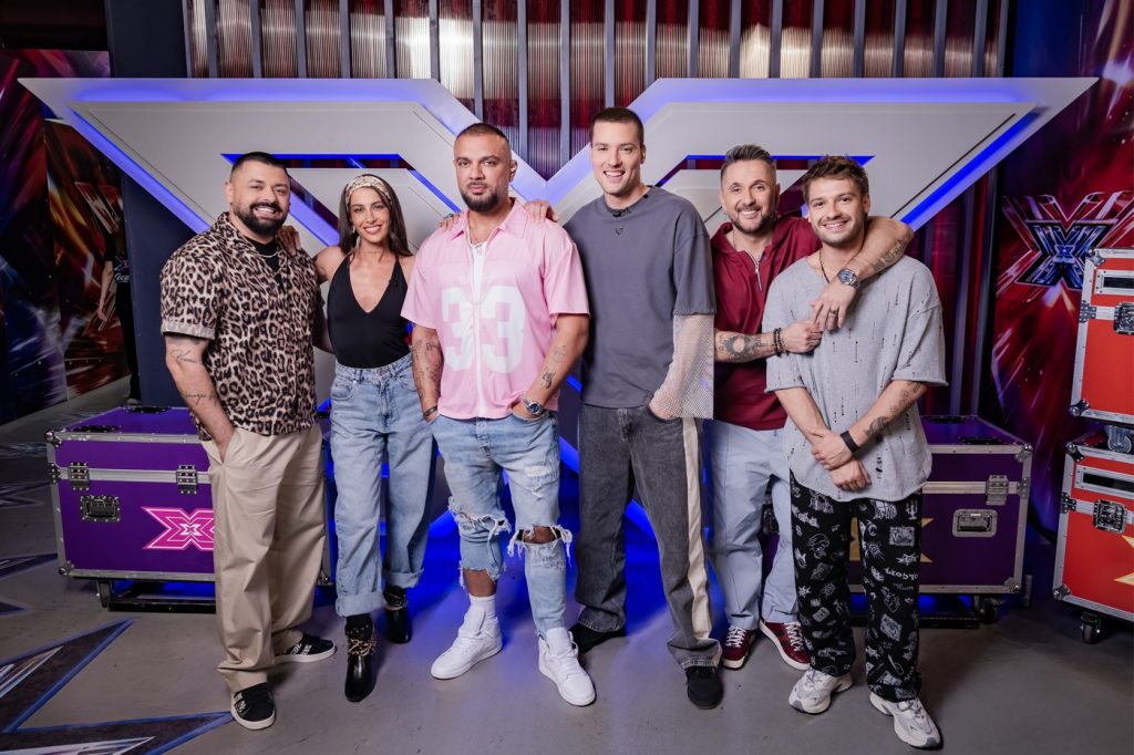 B-j Pápai Joci Tóth Andi Gáspár Laci Valkusz Milán Majoros Péter Majka Miller Dávid - Story