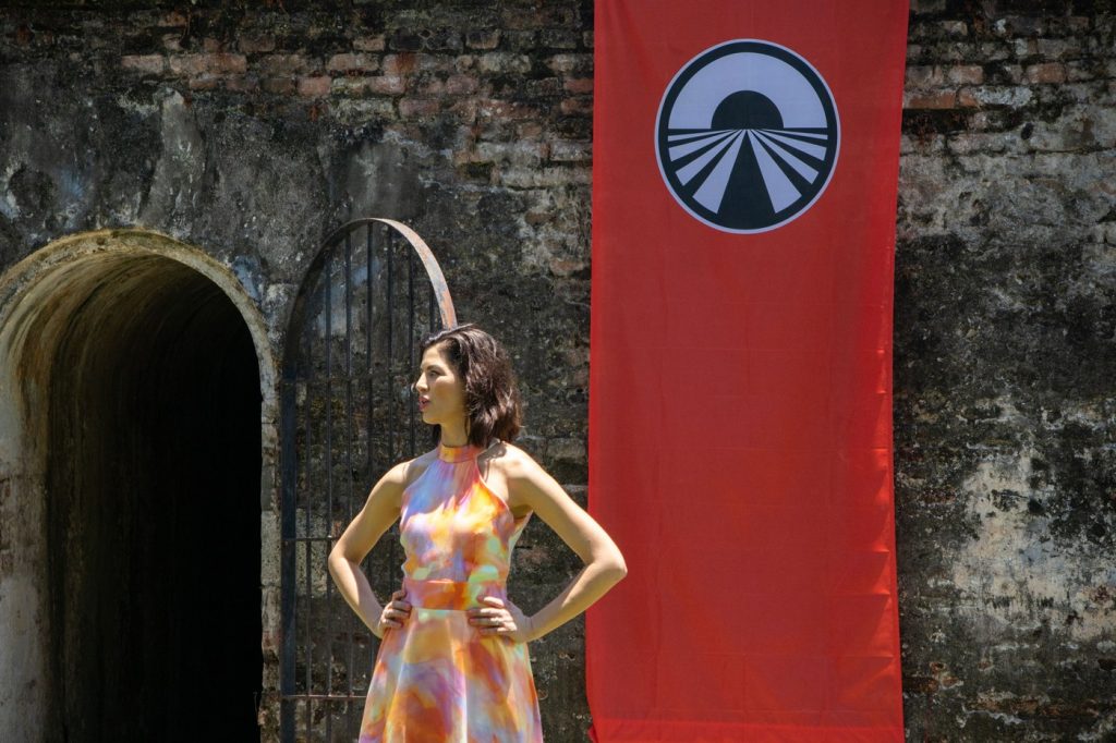 Ördög Nóra - Story