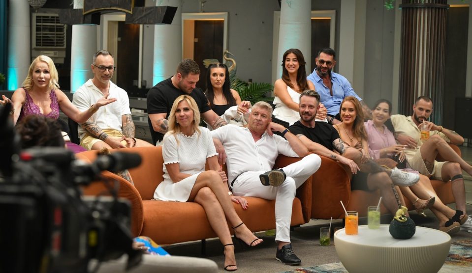 Hzassag elso latasra - Story