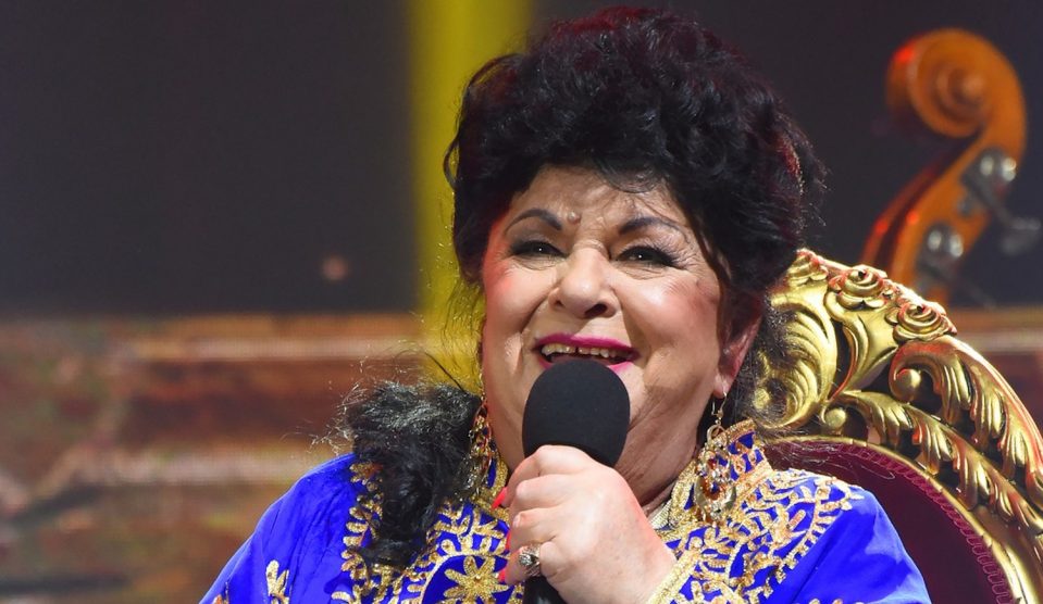 bango margit - Story