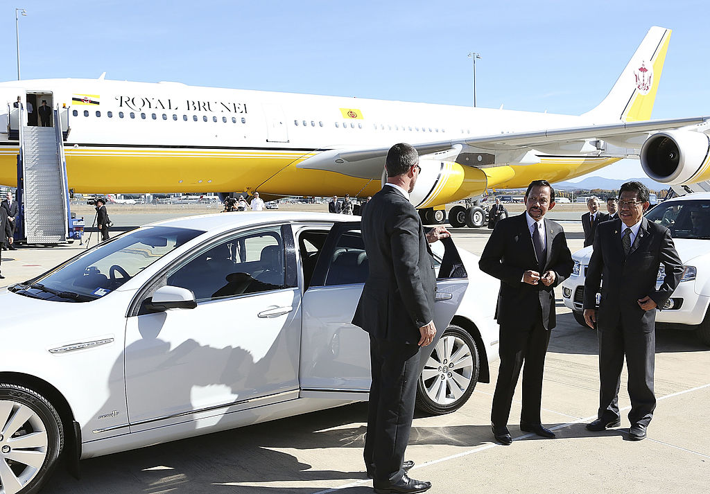 A királyi repülő - Story - Story