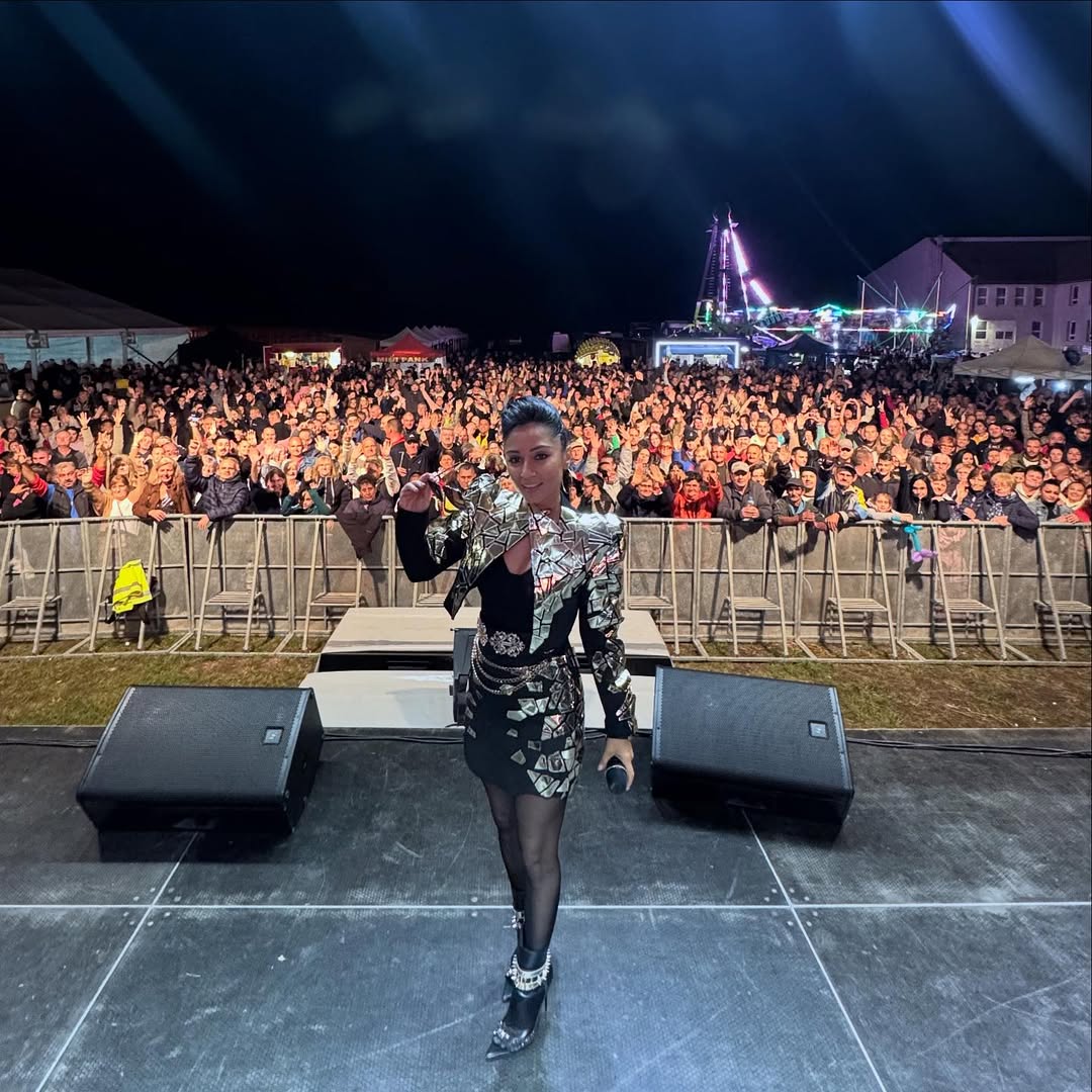 Nótár Mary - Story - Story