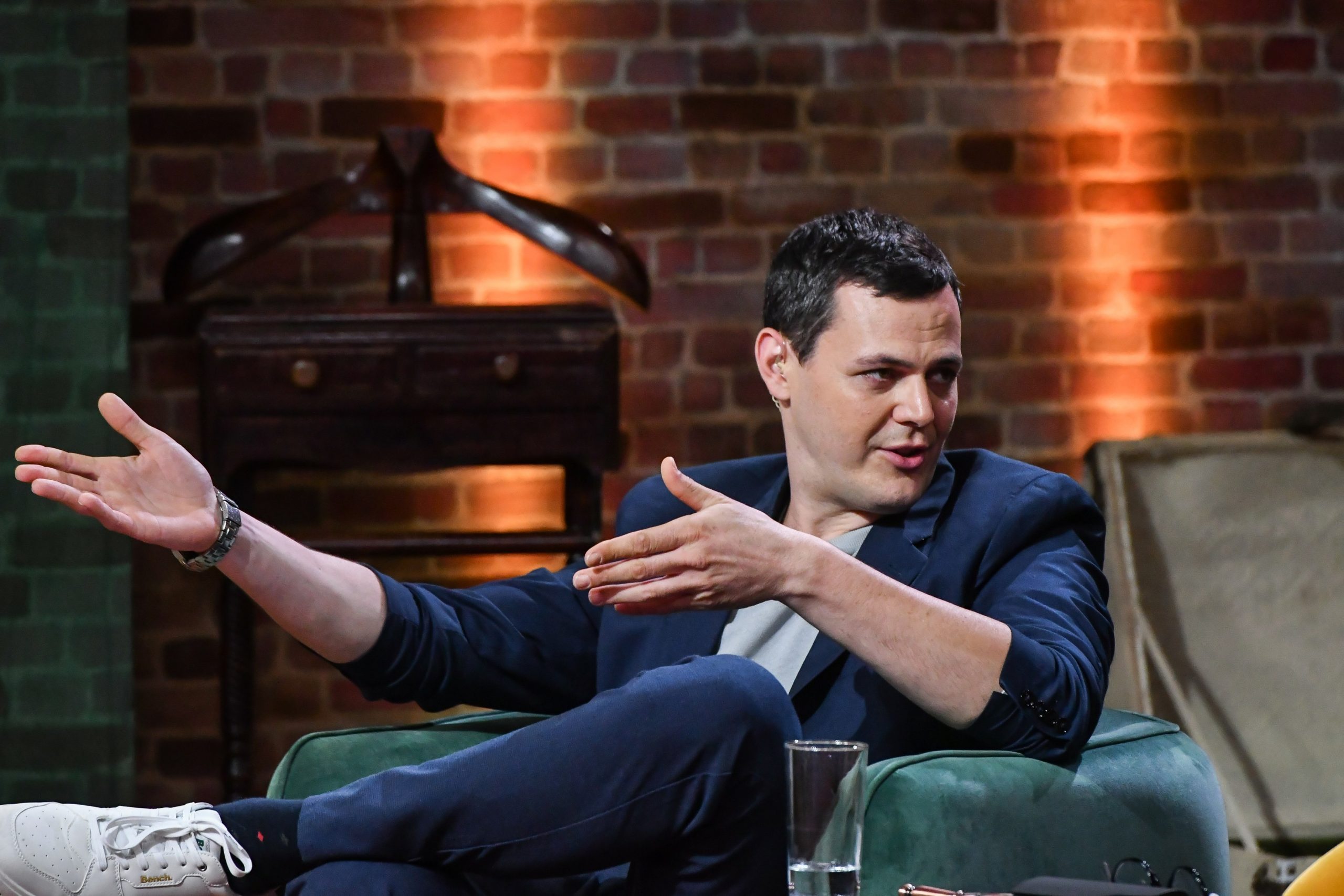 Nagyházi Lőrinc - Story