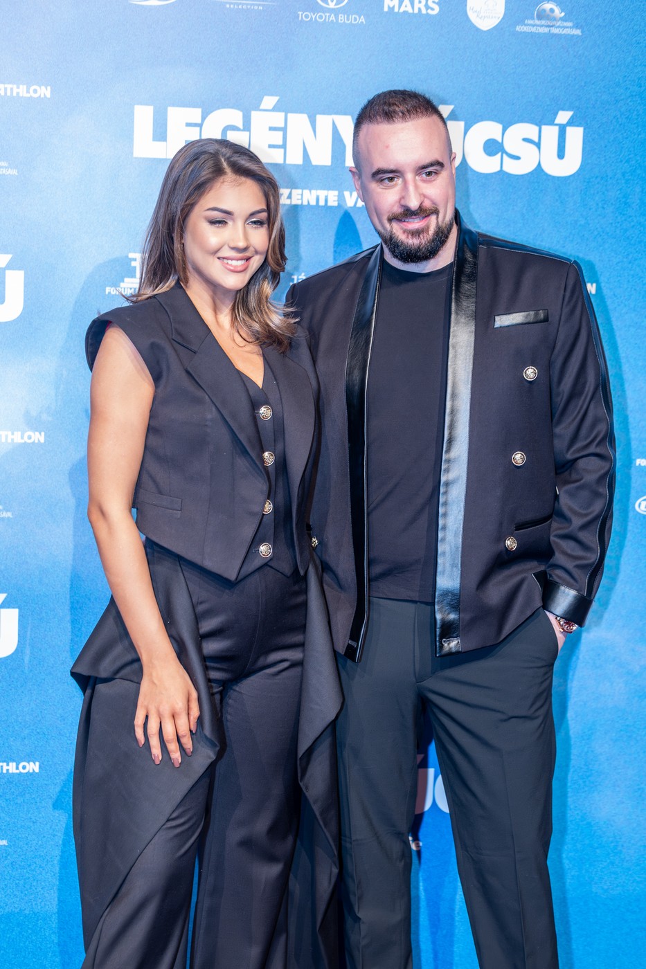 Horváth Csenge és párja - Story - Story