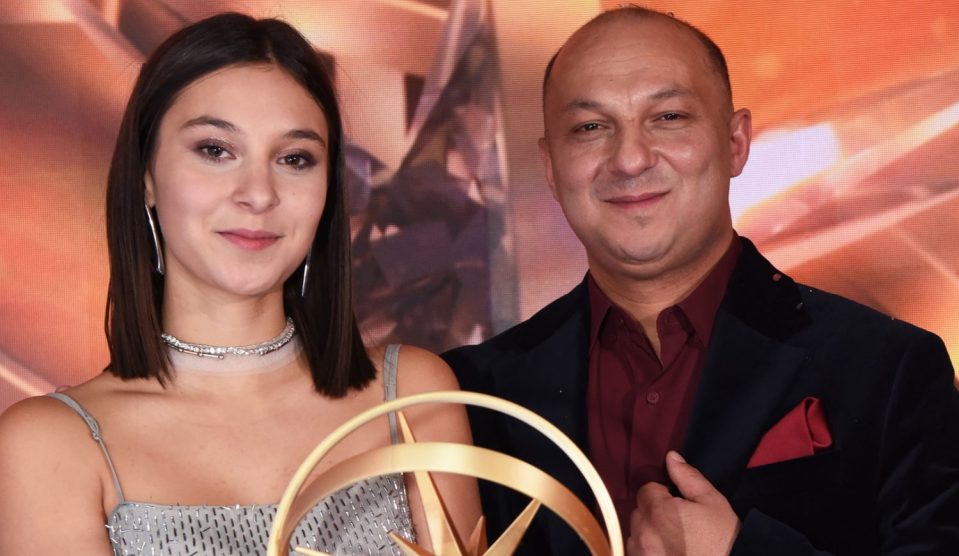 kristofrebekakirstofbela - Story