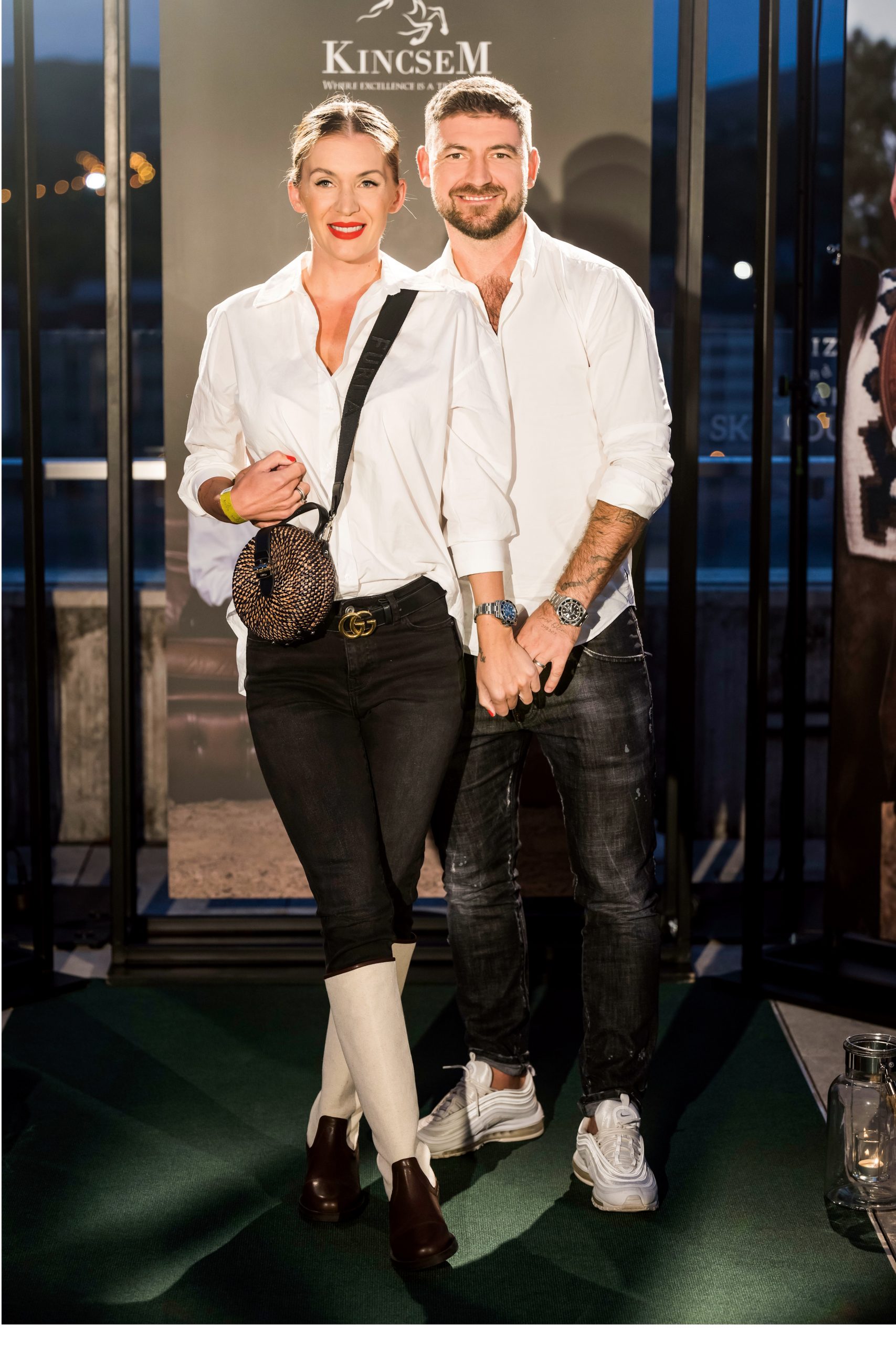 pamela_bence - Story