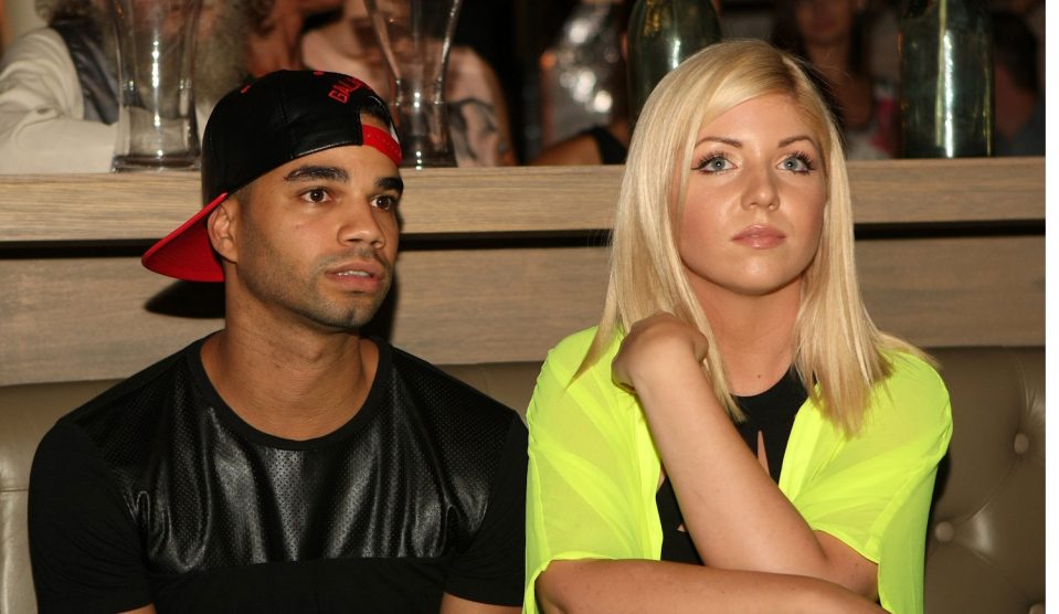 kallay_saunders_tolvai - Story