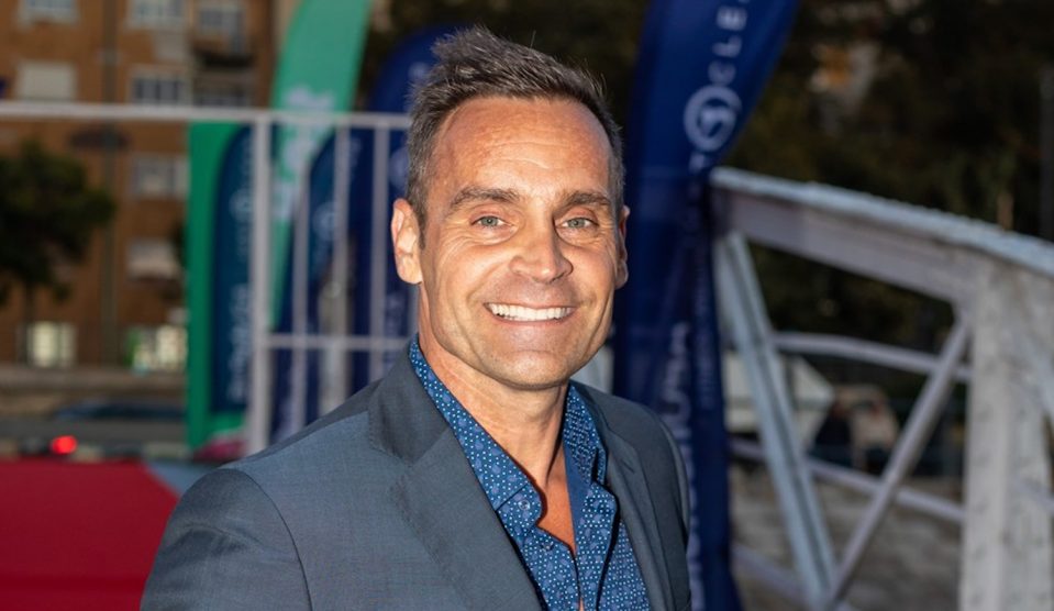 katus attila - Story