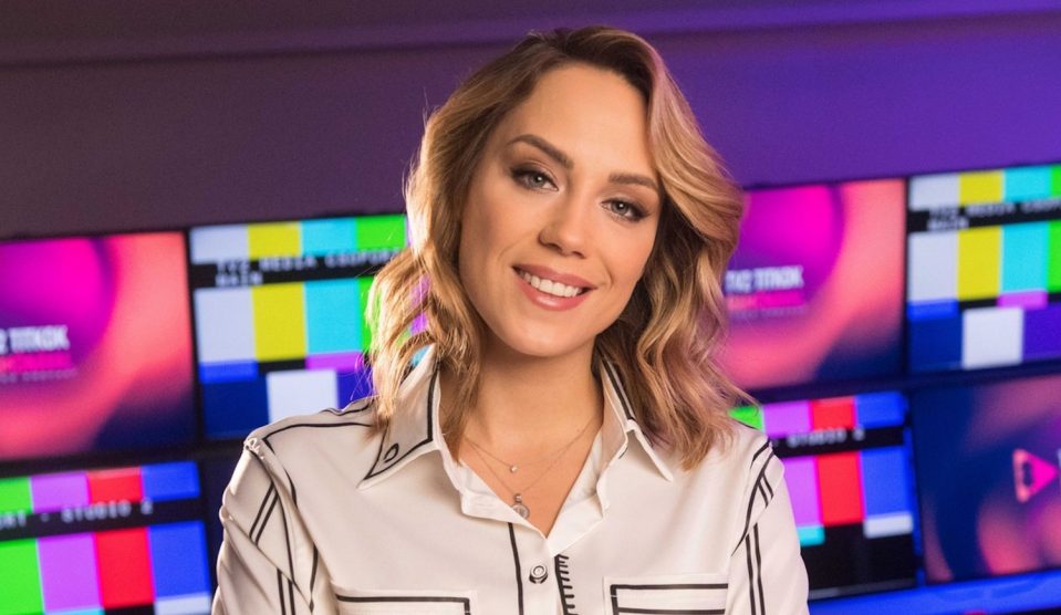 lekai kiss ranoma_nyito - Story