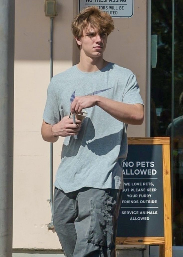 EXCLUSIVE Jayden Federline tries his best to live a normal life as explosive details from his dads new memoir stir up family history and scandal Erewhon Market in Calabasas - Story