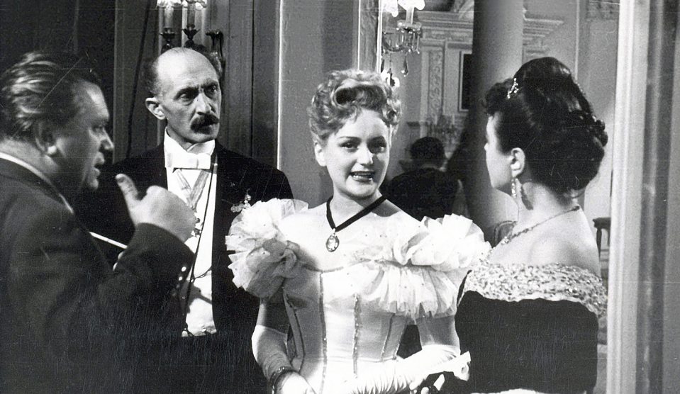 central-0204206027 - Story