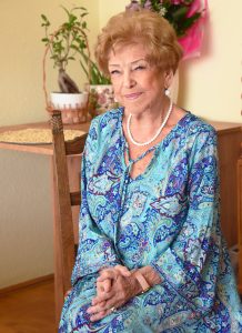 Pásztor Erzsi - Story