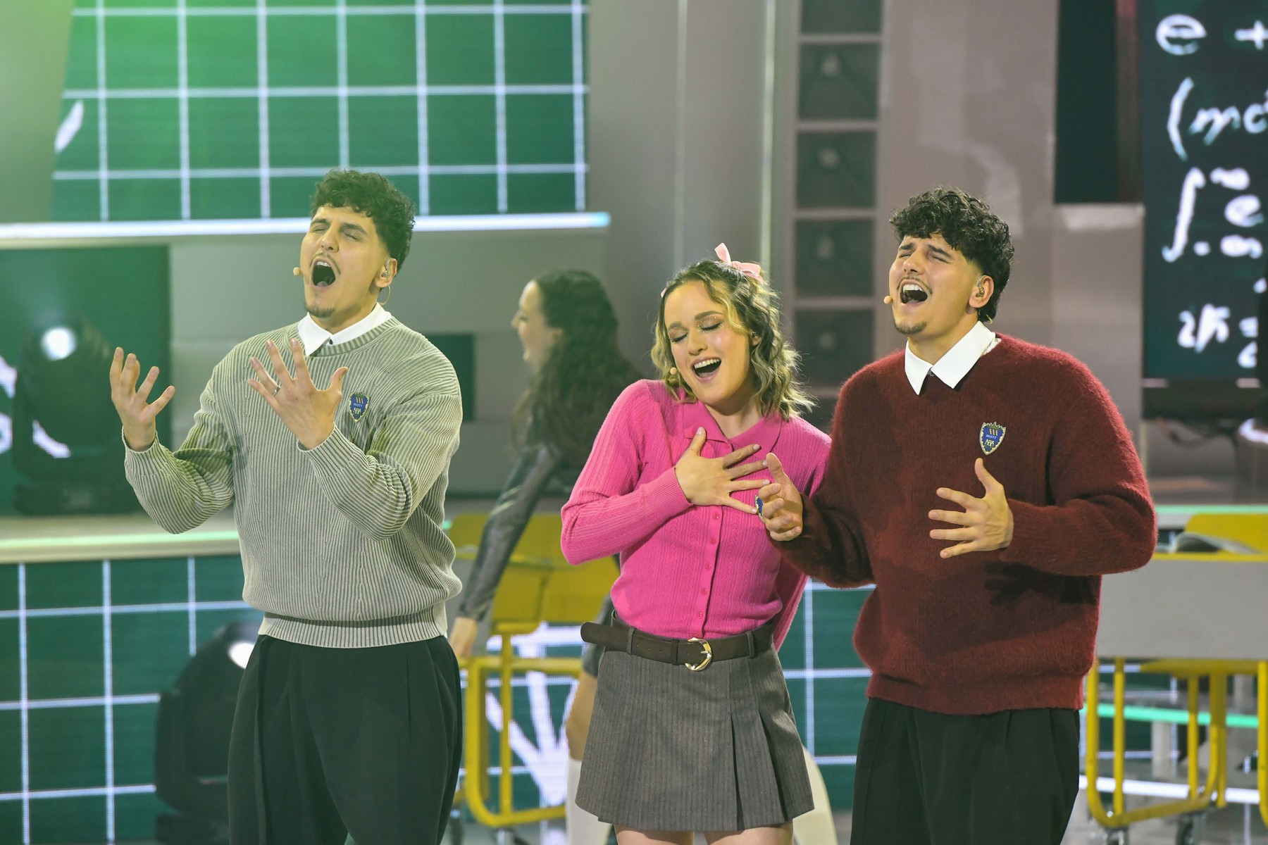 b-j Bódi Hunor Péterffy Lili Lelle Bódi Megyer - Story