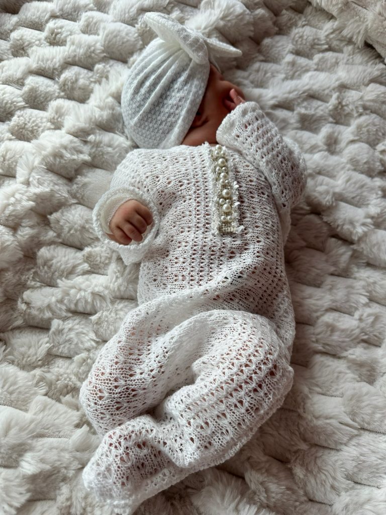 image - 6145948 - Story