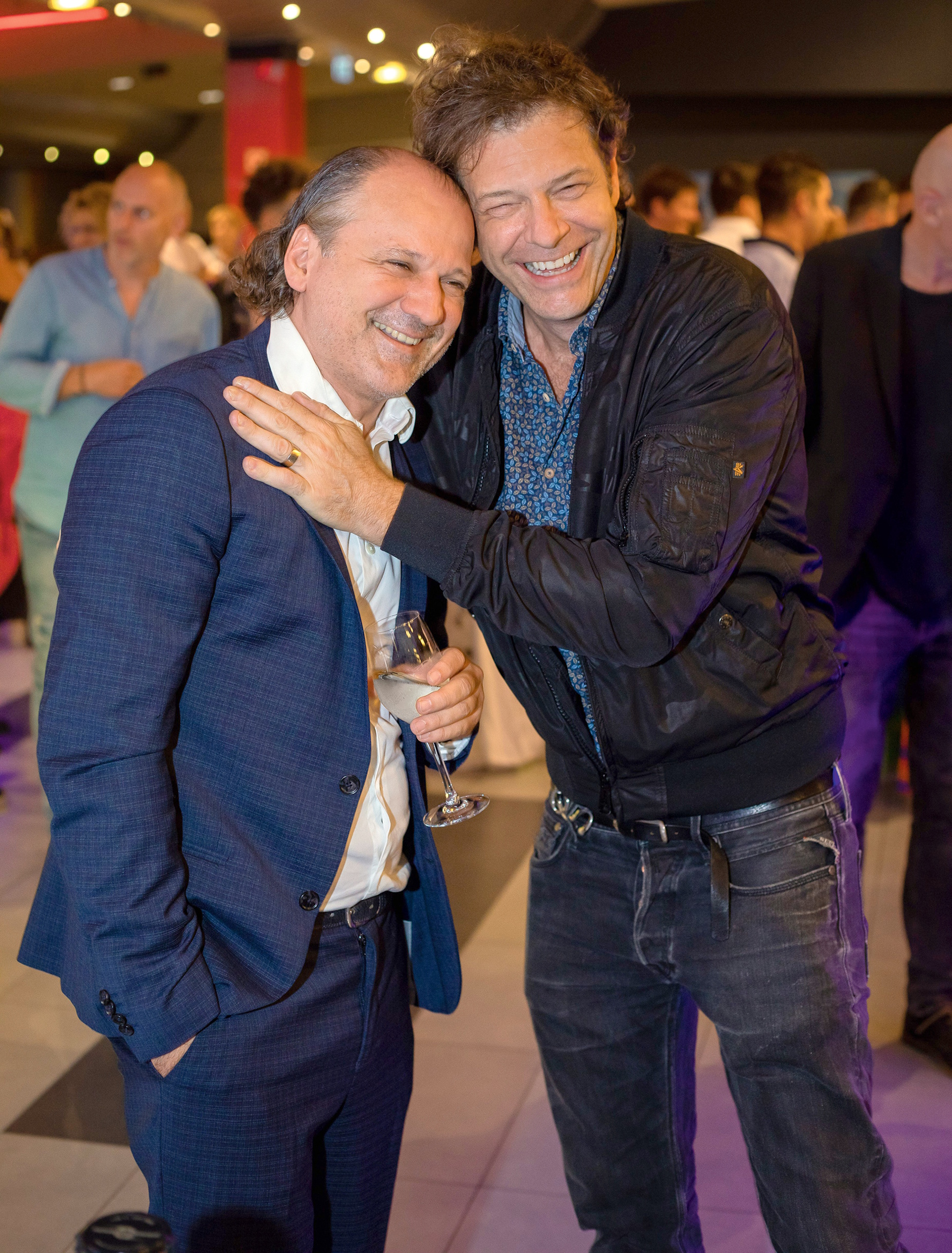 till attila thuroczy szabolcs - Story - Story