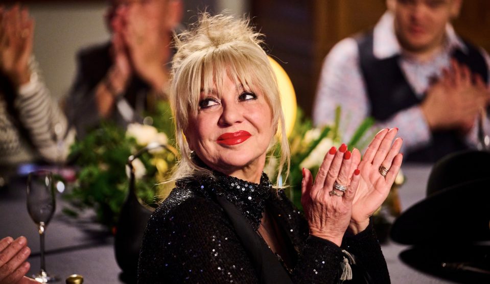 zoltan_erika - Story