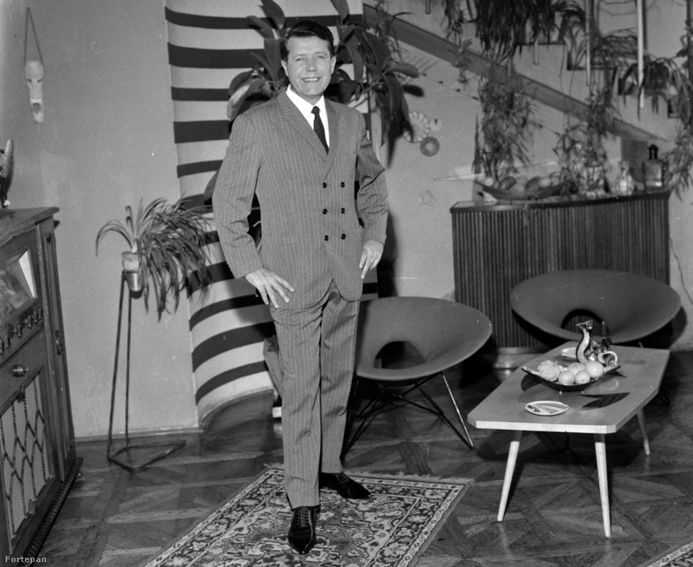 Vámosi János - Story - Story