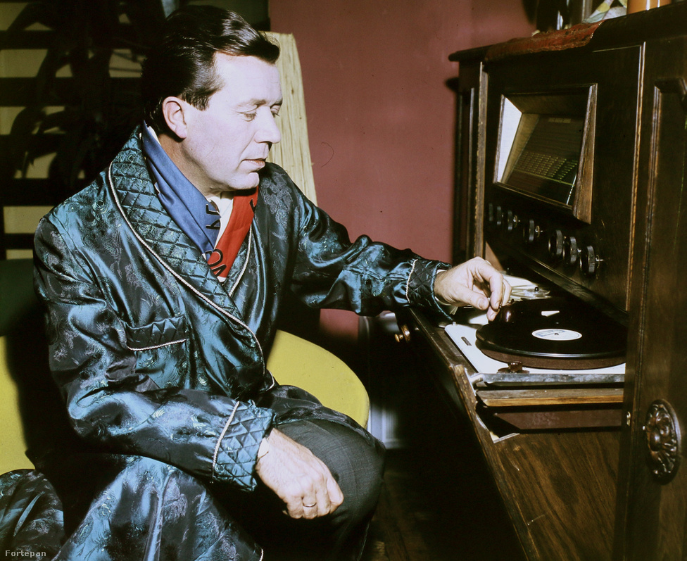 Vámosi János - Story - Story