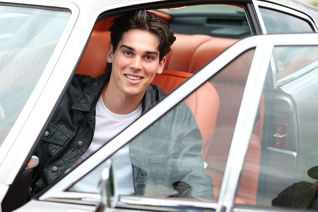 Paris Brosnan Exhibition Opening In Munich - Story