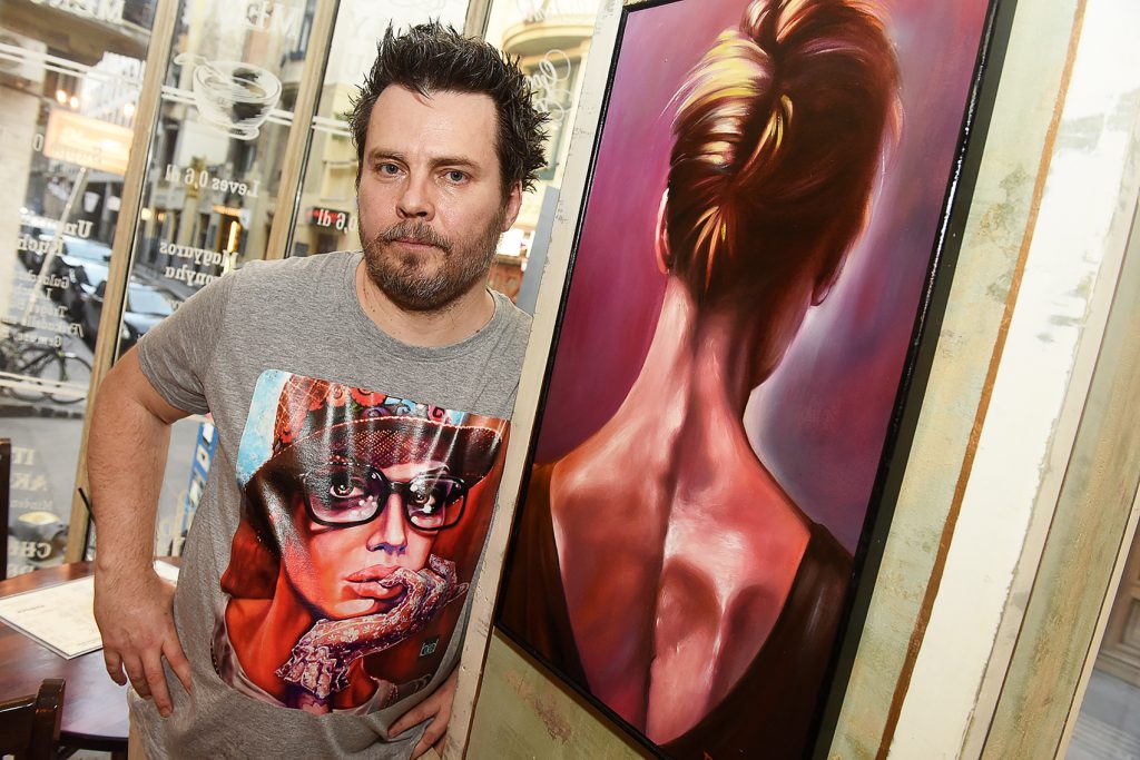 Berencsi Attila Bery Ari - Story