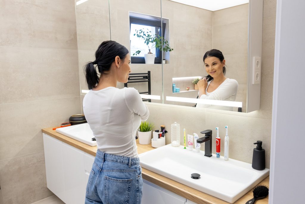 Nádai Anikó - Story