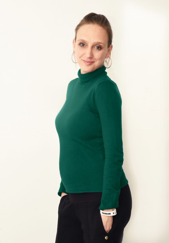 central-1079720998 - Story