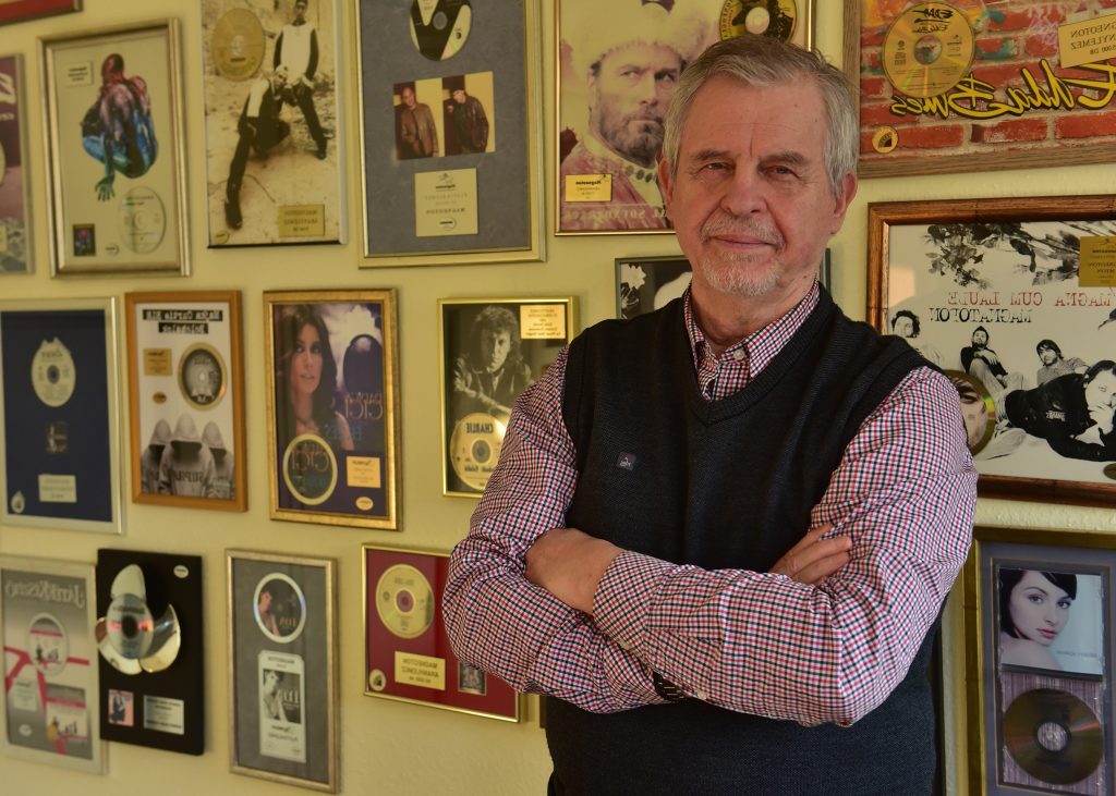 pasztor laszlo - Story