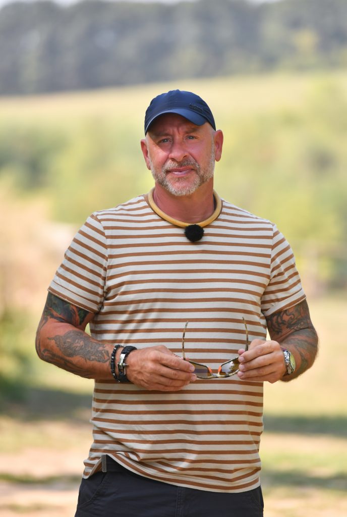 simor oliver - Story