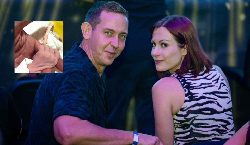 Molnat Guszti - Story