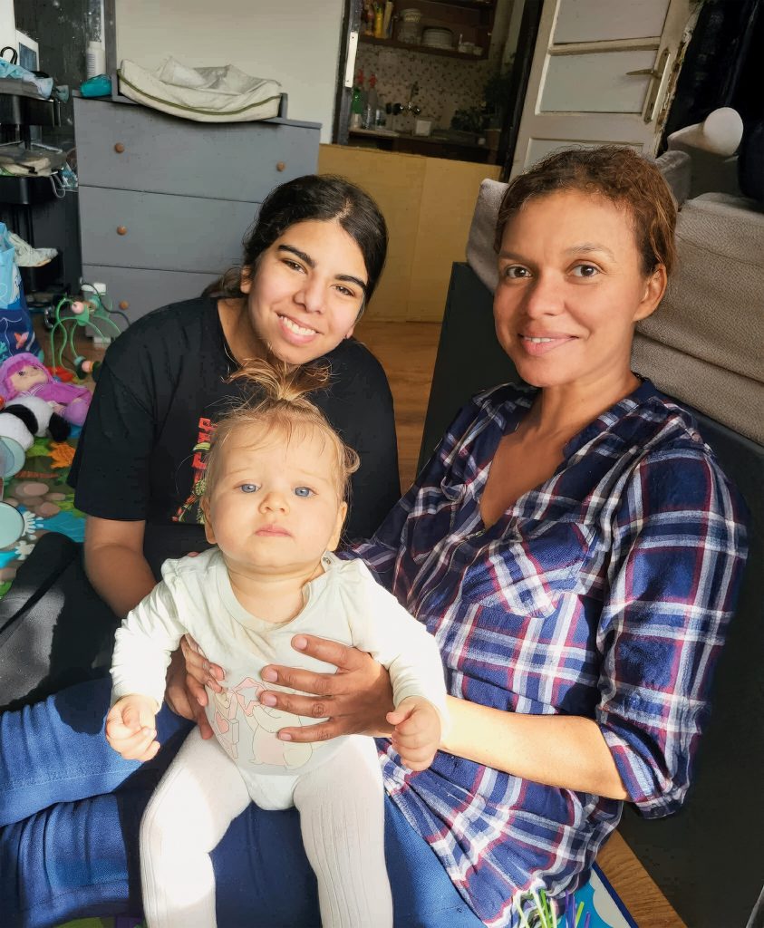 Onyutha Judit, a lánya és az unokája - Story