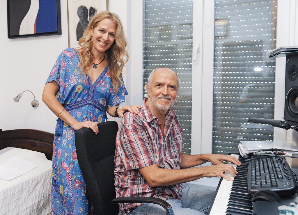 Wolf Kati és édesapja, Wolf Péter - Story