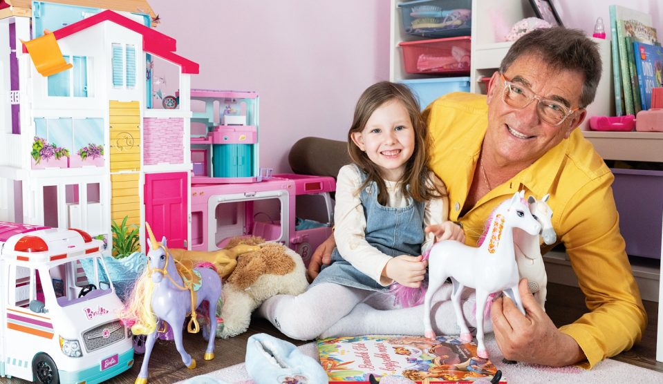 delhusa gjon - Story