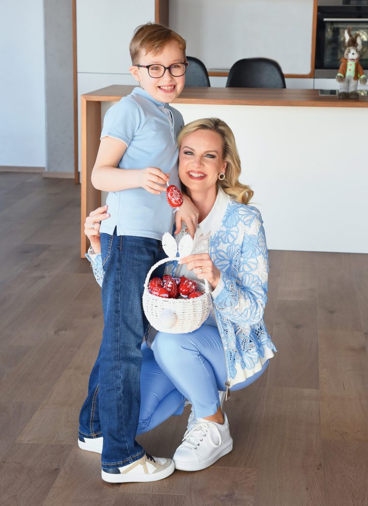 komonyi-zsuzsi-1 - Story