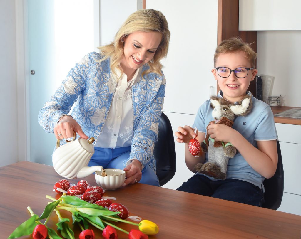 komonyi-zsuzsi-2 - Story